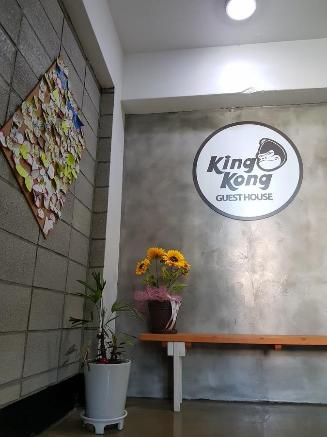 Kingkong Guesthouse Busan Extérieur photo